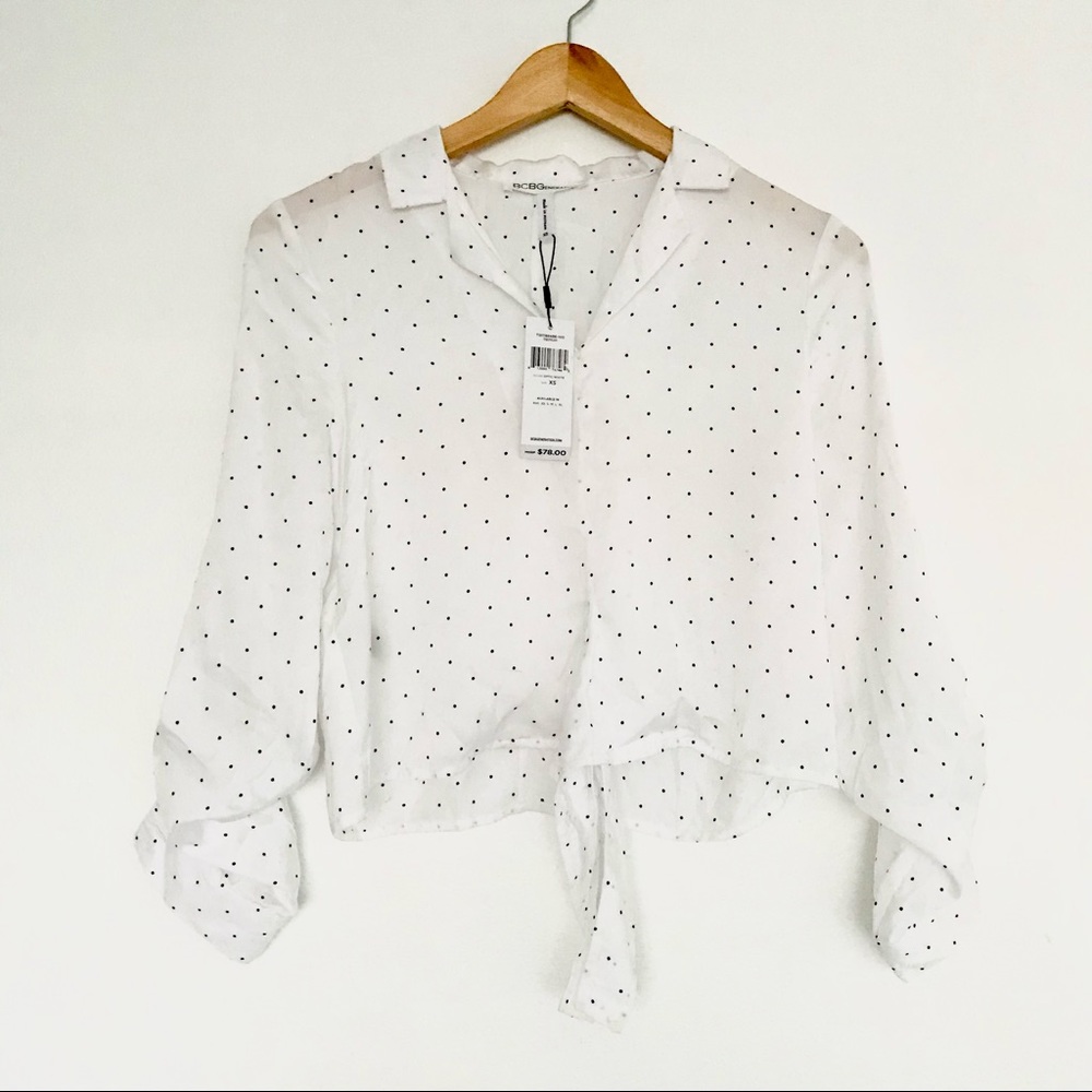 NWT BCBG Crop tie Polka dot blouse
